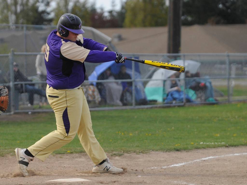Baseball: Wolves earn postseason berth with wins