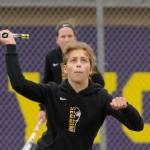 Girls tennis: Wolves beat Bulldogs to cap undefeated season (16-0)