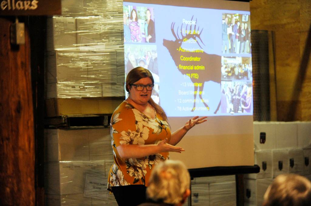 Anji Scalf, executive director of the Sequim-Dungeness Valley Chamber of Commerce, talks with Sequim and Port Angeles chamber members on May 6. Sequim Gazette photo by Michael Dashiell