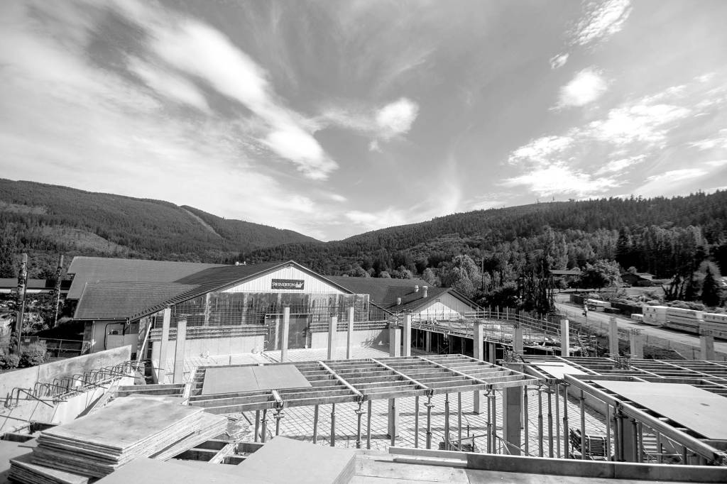 Plans outlined for hotel in Blyn