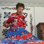 Sunbonnet Sues set 33rd Quilt Club for July 19-21