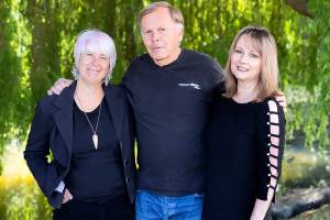 Photographers look to ‘defy ordinary’ at museum