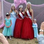 Storytime brings dozens of royalty together at library