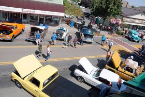 Prairie Nights parks downtown Saturday