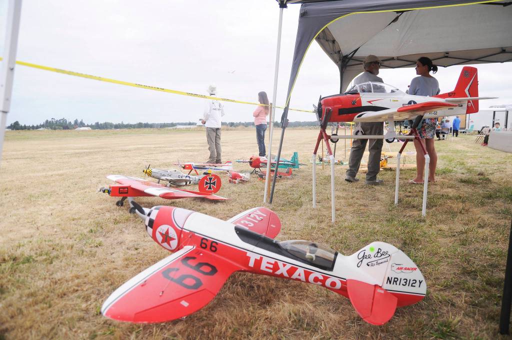 Olympic Peninsula Air Affaire, Sequim Valley Fly-in sees fair skies, big crowd