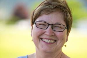 Sequim author Frykholm earns Cascade Award
