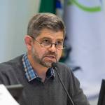 Clallam County commissioner talks climate change, county government at forum