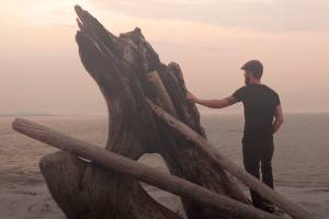Sequim worship pastor looks to ‘Rise Above’ with new album