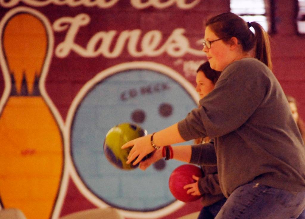 Sequim High junior Trinity Henderson lines up to bowl at a preseason practice last week. Henderson, a district meet competitor as a sophomore last season, is one of three returning players for the Wolves in 2019-2020. Sequim Gazette photo by Michael Dashiell