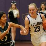 Girls basketball: Wolves girls lose to Port Angeles, Julmist hurt