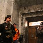 Gun rights advocate warns crowd of the potential need for forceful resistance in the future at gathering outside House of Representatives chamber. Photo by Cameron Sheppard/WNPA News Service