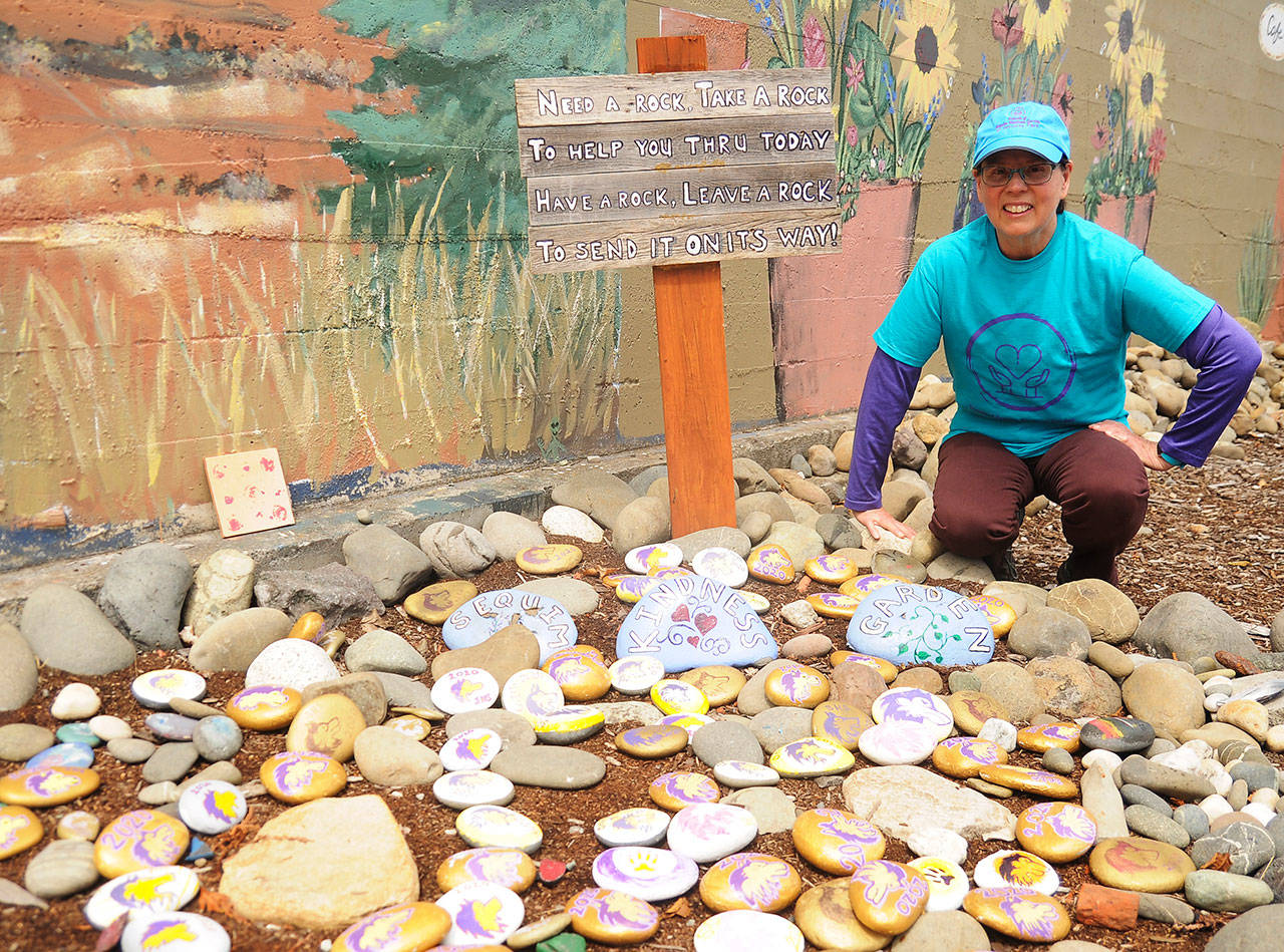 Group creates colorful rocks for SHS’s Class of 2020