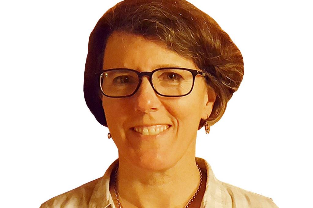 Water column: Slow flow, Part I