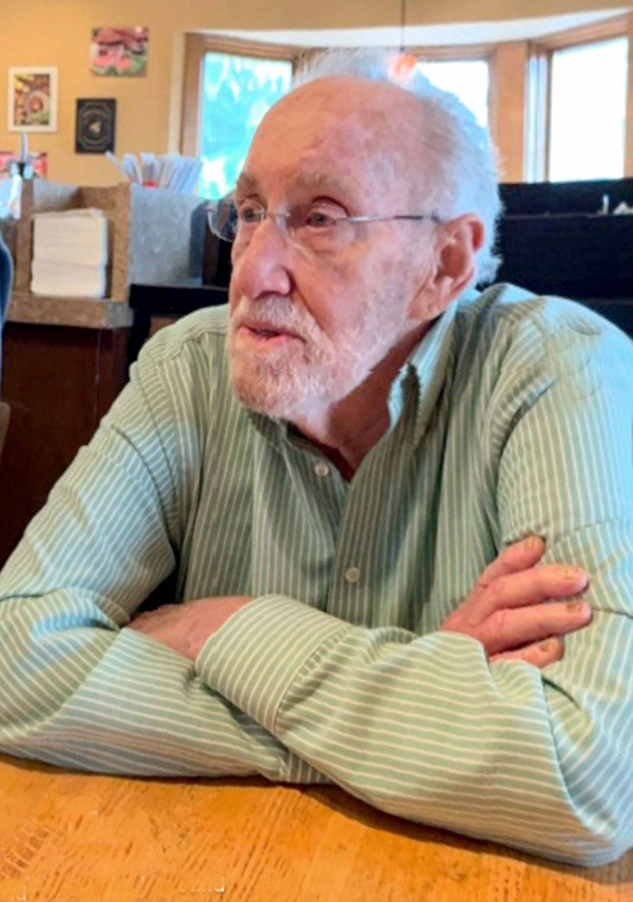 Jim Guthrie, former columnist/reporter for the Peninsula Daily News and Sequim Gazette, died on Nov. 5. Submitted photo