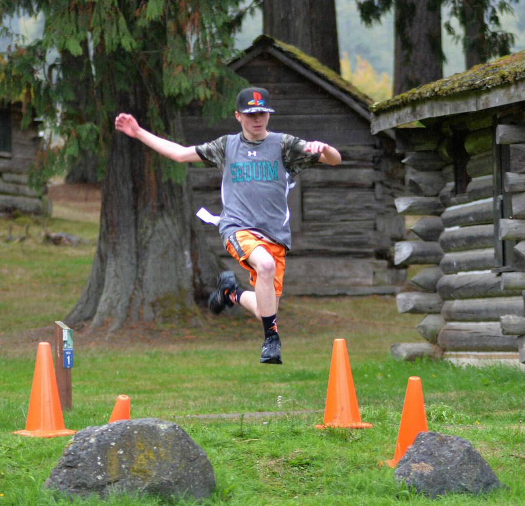 Sequims Easton Sisemore competes at an Olympic League meet at Lincoln Park in Port Angeles on Oct.6. Photo courtesy of Caleb Gentry