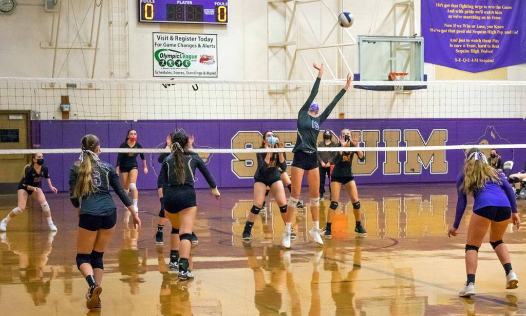 Sequims Kendall Hastings sets a teammate in the Wolves win over Kingston on Nov. 2. Sequim Gazette photo by Emily Matthiessen