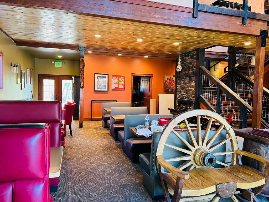 Photo courtesy of Galare Thai
Galare Thai has opened in its new  and newly refurbished  location at 111 W. Bell St.