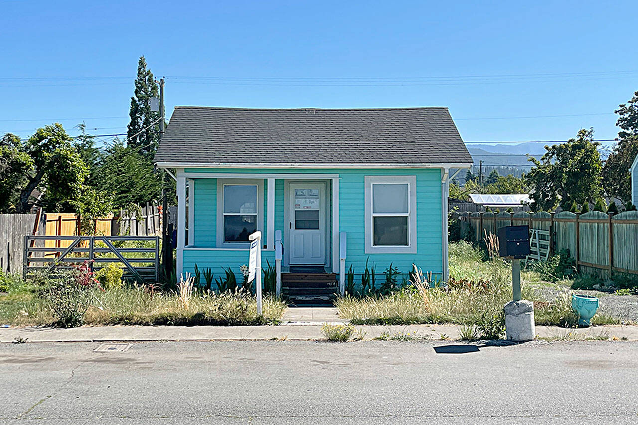 Sequim Gazette photo by Matthew Nash
This 1928 home on the 200 block of West Alder Street Is one of the more affordable homes in Sequim at $215,000. Its listed as sale pending through real estate agent Sheryl Payseno Burley with Windermere Sequim.