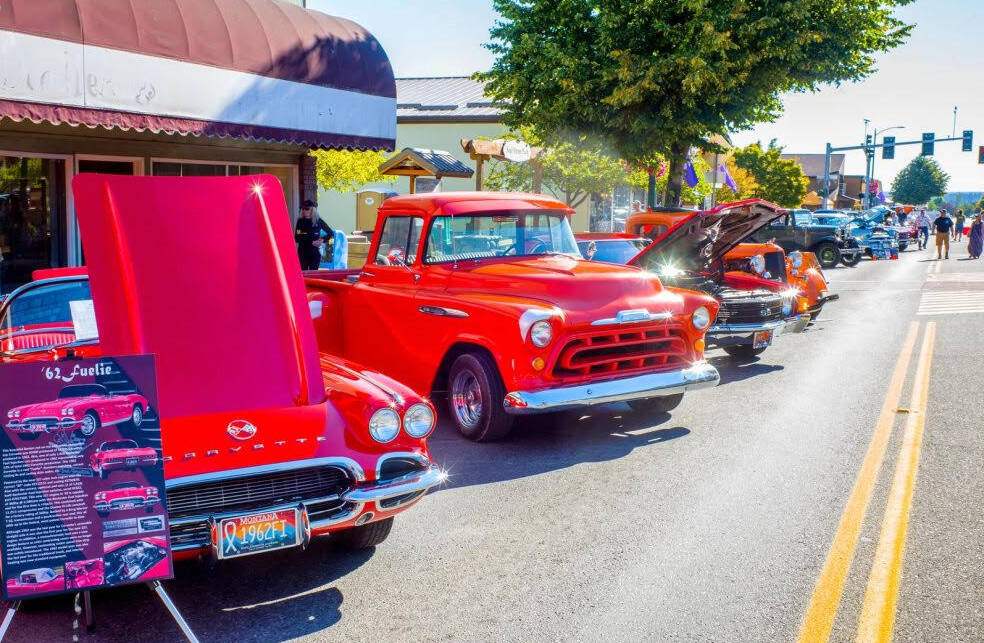 Photo by Bob Lampert