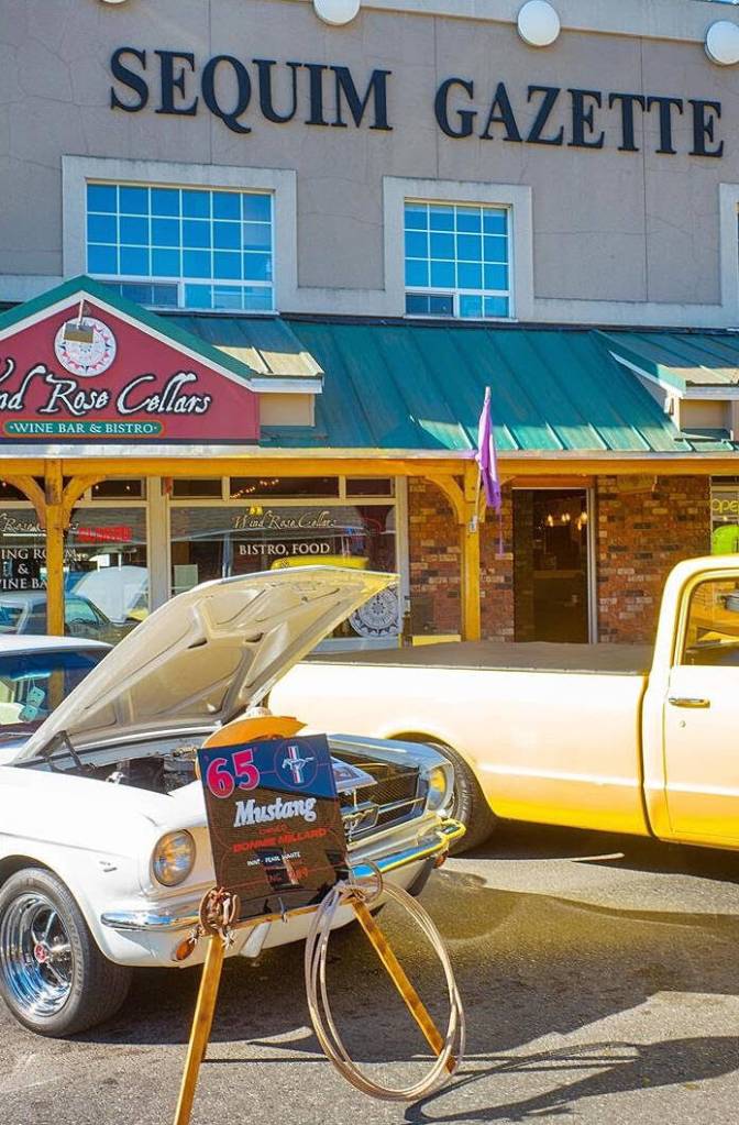 Photo by Bob Lampert