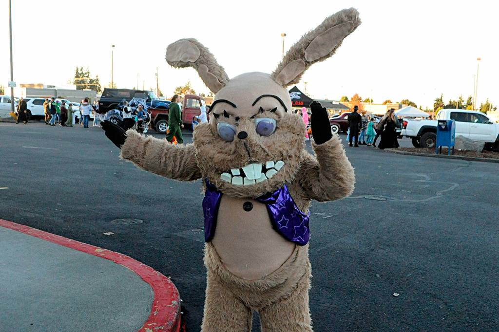 Sequim Gazette file photo by Matthew Nash/ Jaxon Wessel walked through the Olympic Peninsula Rat Racers Trunk-or-Treat in 2021 as Glitchtrap from the video game Five Nights at Freddys. His mom Brandy made the intricate costume. Rat Racers return 6-8 p.m. Monday, Oct. 31, at the Sequim Village Shopping Center.