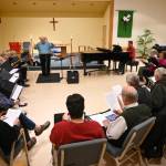 Sequim Gazette photos by Michael Dashiell
Led by conductor Jerome Wright and accompanied by Mark Johnson, the Peninsula Singers last week rehearse for upcoming fall concert dates at Dungeness Valley Lutheran Church.