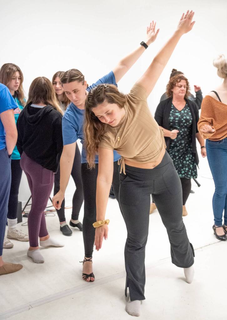 Sequim Gazette PHOTO BY EMILY MATTHIESSEN
Ensemble dancers Clare Wegener and Isa Ramsey practice during a rehearsal for Ghostlight Productions upcoming White Christmas.