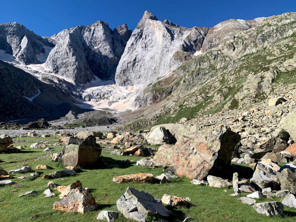 Photo by Carol Bernthal/Adam Henley / The Col de Palo on French and Spanish border, with a typical trail.