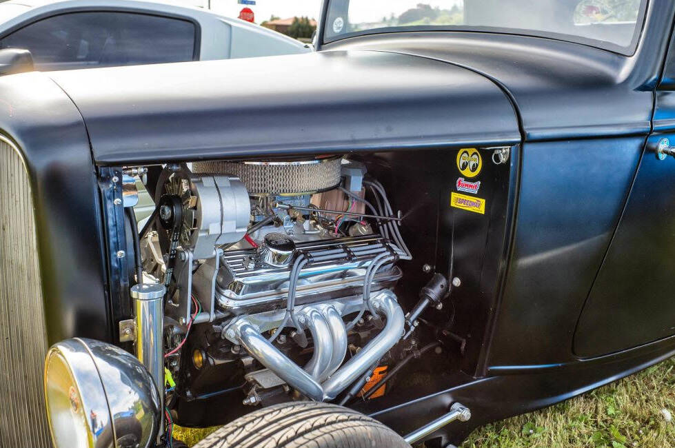 Photos by Bob Lampert