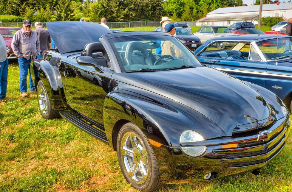 Photos by Bob Lampert