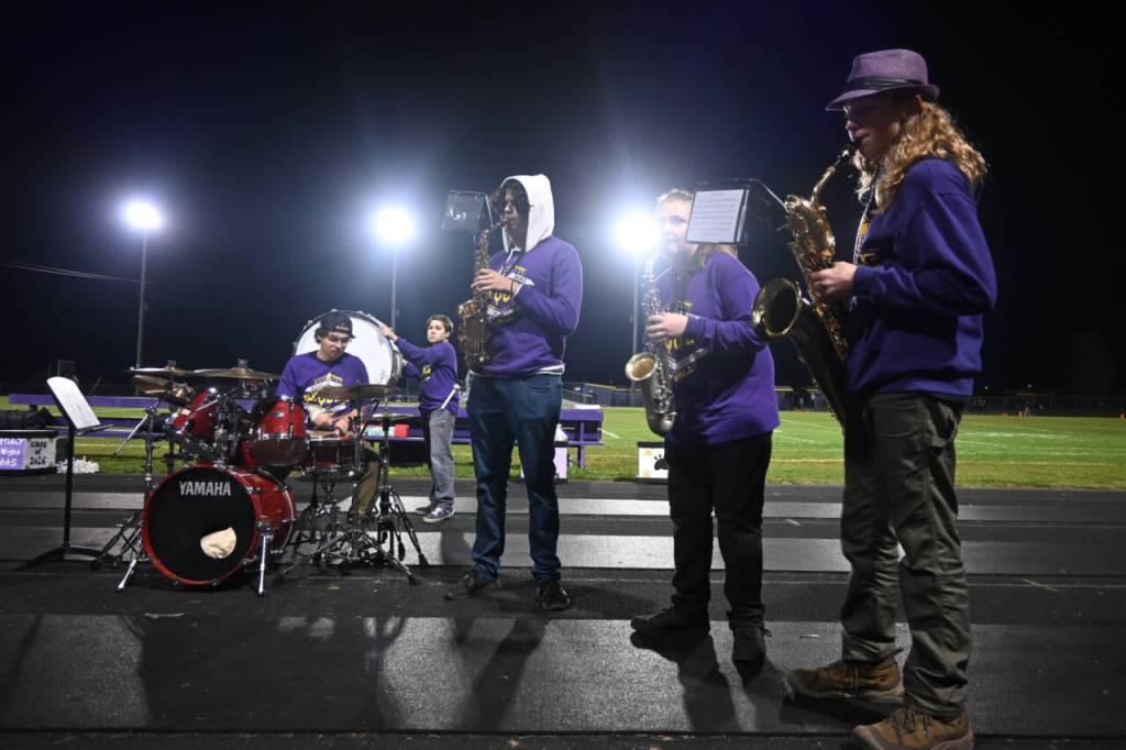 Sequim Gazette photo by Michael Dashiell / Sequim High Schools band