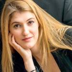 Photo courtesy of Marika Bournaki / Pianits Marika Bournaki helps kick off the Port Angeles Symphonys first full symphony concert of its 91st season, highlighting one of Bournakis favorite pieces of music: the Concerto for Piano in A minor by Robert Schumann.