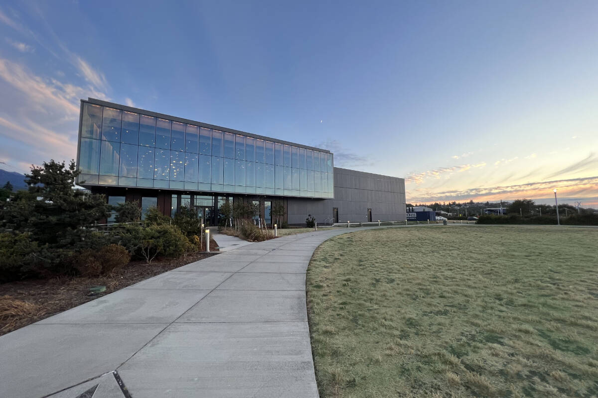 Find tickets and details for all of the Field Halls holiday shows at fieldhallevents.org/tickets or through the Field Hall Box Office. Photo courtesy Field Arts & Events Hall