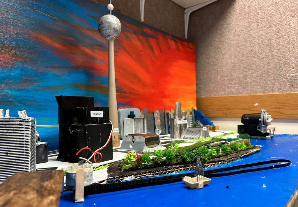 Team Licht Macht from Emma Abken, Jera Bradley, Marcus Byrne, Arvids Prorok, and Leef Sisson featured a moving boat and lights for the Future City Regional Competition.