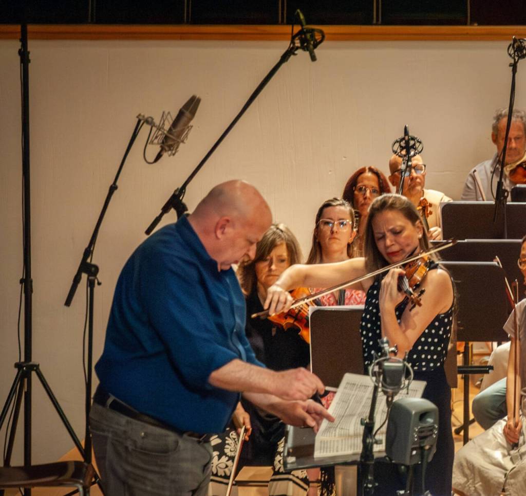 Photo courtesy of Orquesta de Ciudad Granada / Port Angeles Symphony conductor Jonathan Pasternack records Strauss violin concerto and Lalos Symphonie Espagnole with virtuosa Franziska Pietsch (with violin) in Spain this summer.