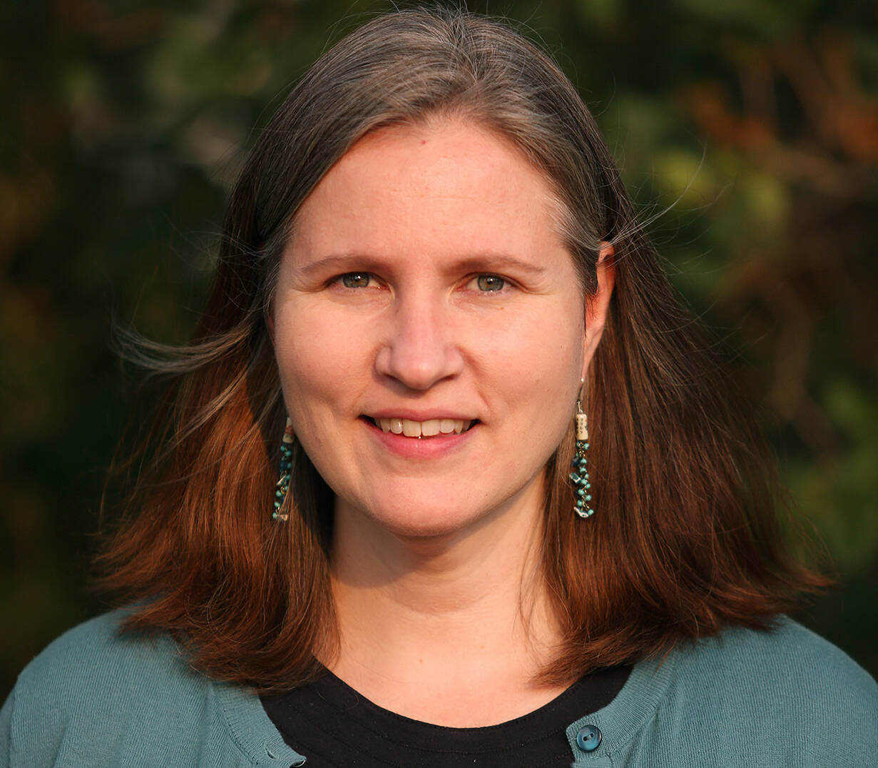 Photo courtesy of Amanda Van Lanen / Humanities Washington speaker Amanda Van Lanen offers her talk, Big Apples, Big Business: How Washington Became the Apple State virtually on Tuesday, Oct. 29.