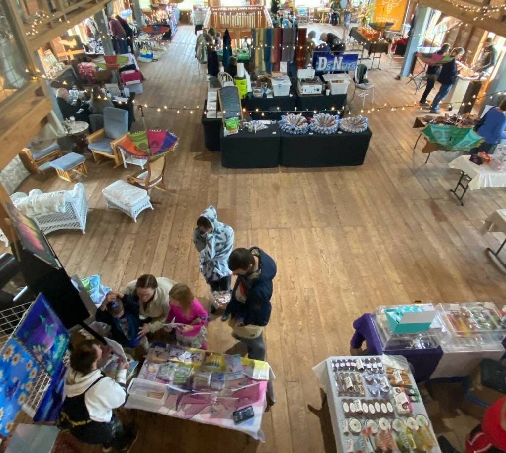 Photo by Mary Beth Holladay
The Holladay Christmas Market will be held from 10 a.m.–4 p.m. Friday and Saturday, November 29-30, at the Holladay Family Barn, 712 Clark Road.