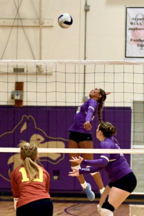 Sequim Gazette photo by Jacques Star
Sequims Jordyn Julmist goes up for a hit on Sept. 11 during a win over Kingston.