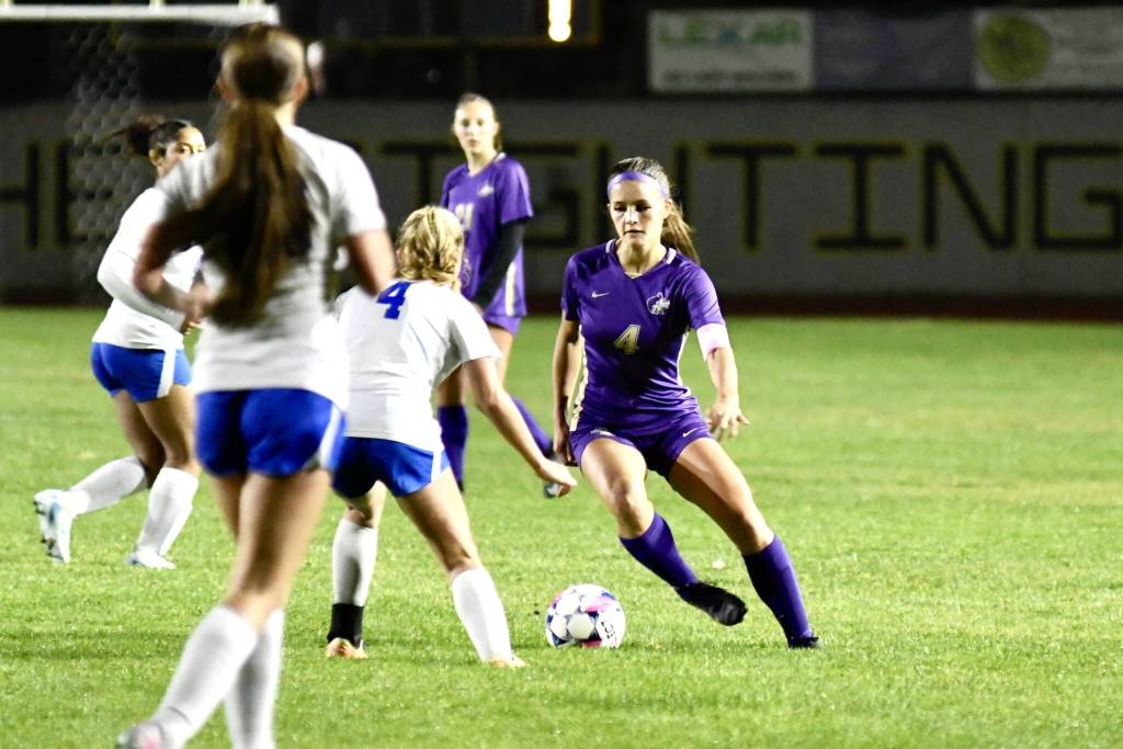 Sequim Gazette photo by Jacques Star
Raimey Brewer advances the ball during a 7-0 win over Bremerton on Oct. 2. She had two assists in the game.