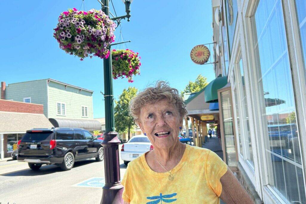 Sequim Gazette photo by Matthew Nash
Sequim volunteer Emily Westcott has led the flower basket program along Washington Street since 1996 and this year she retired to focus on other endeavors. The City of Sequim and Sequim School District will continue the partnership. Westcott still seeks donations for downtown Sequim Christmas decorations through the Sequim-Dungeness Valley Chamber of Commerce.